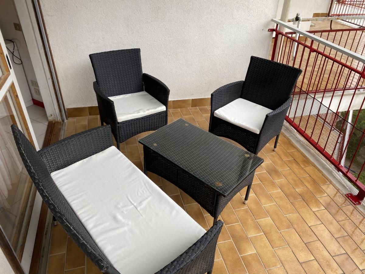 Residence Cristallo - Sabbiadoro ลินญาโน ซับเบียโดโร ภายนอก รูปภาพ